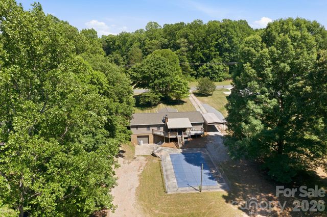 4377 Catawba Burris Road, Denver, NC 28037