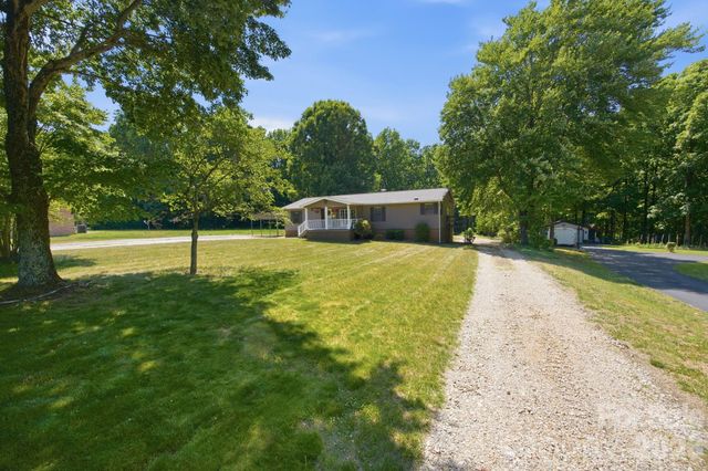 4377 Catawba Burris Road, Denver, NC 28037