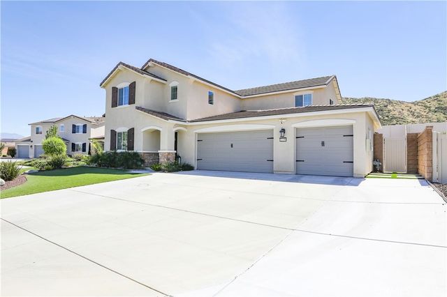 32259 Rambling Court, Winchester, CA 92596