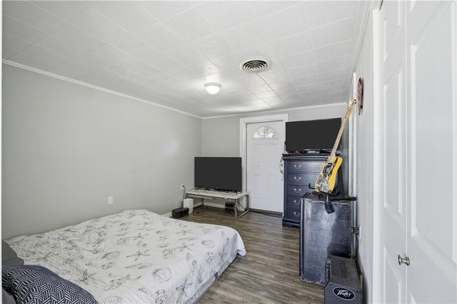 1321 Jenkins St, Rockport, TX 78382