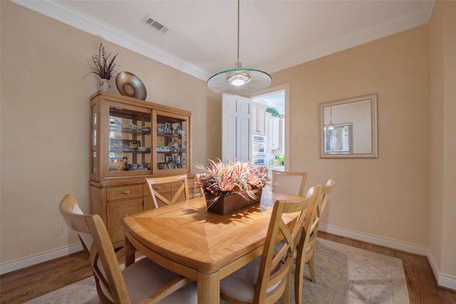 2211 Augusta Drive 25, Houston, TX 77057