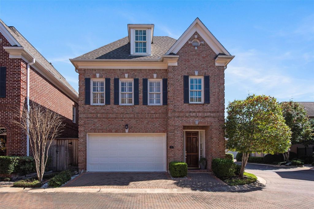 2211 Augusta Drive 25, Houston, TX 77057