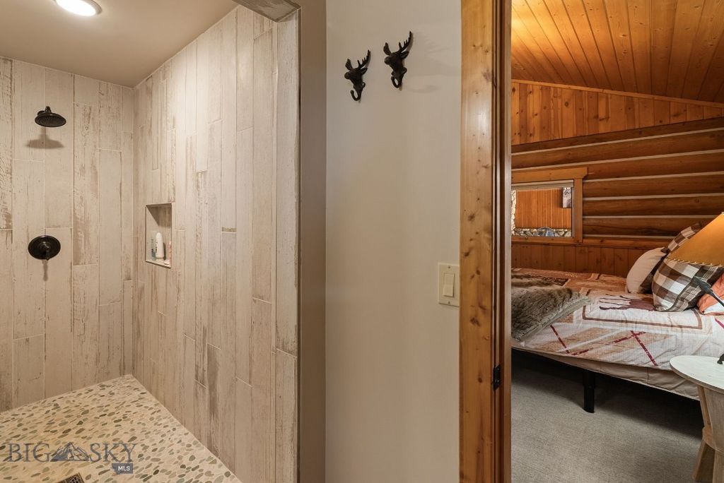 707 Crown Butte Road, Big Sky, MT 59716 photo 40