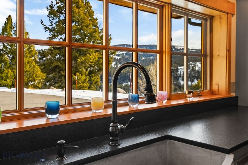 707 Crown Butte Road, Big Sky, MT 59716 photo 7