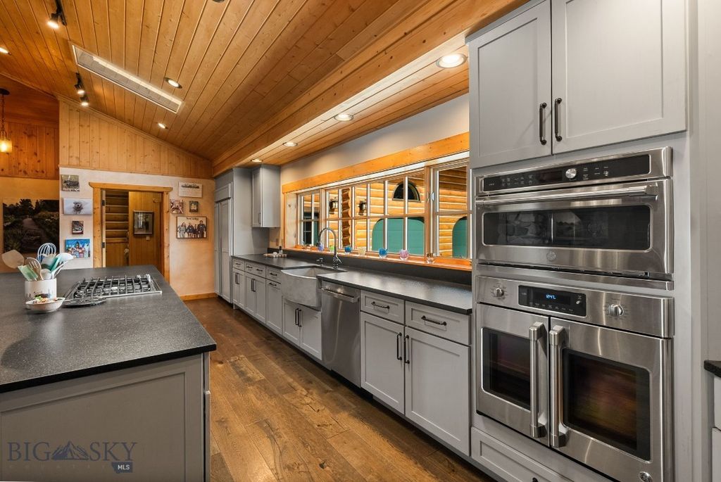 707 Crown Butte Road, Big Sky, MT 59716 photo 9