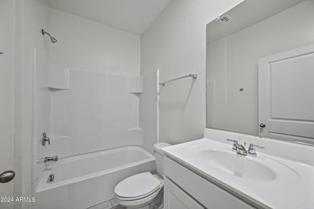 4114 E Reynolds Drive, San Tan Valley, AZ 85143