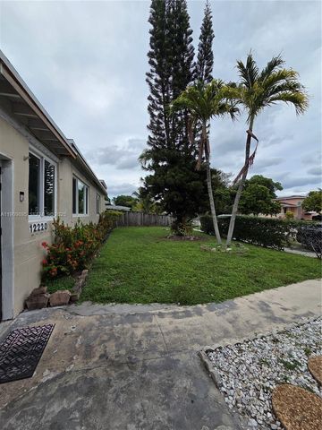 12220 NE Miami Pl 0, North Miami, FL 33161