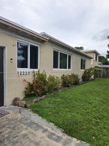 12220 NE Miami Pl 0, North Miami, FL 33161