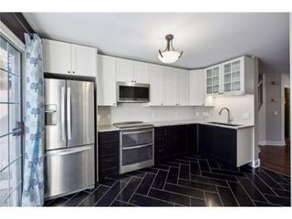 8909 Peep O Day Trail, Eden Prairie, MN 55347