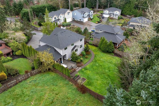 9150 Burlingame Court NE, Bainbridge Island, WA 98110