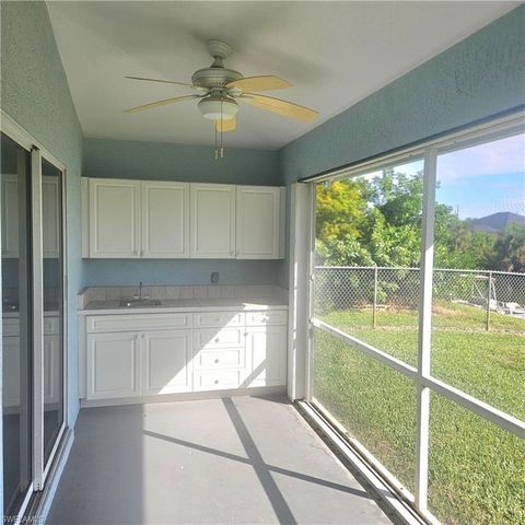 3315 SW 8th CT, Cape Coral, FL 33914