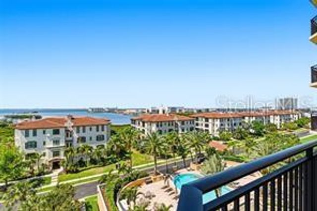 5823 BOWEN DANIEL DRIVE 702, Tampa, FL 33616