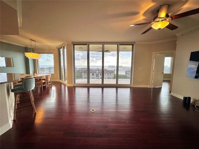 5823 BOWEN DANIEL DRIVE 702, Tampa, FL 33616