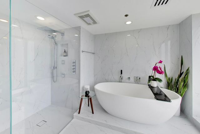 950 N Michigan Avenue 3103, Chicago, IL 60611