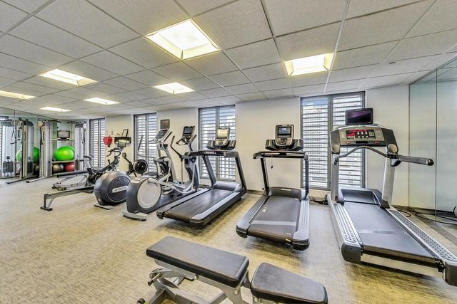 950 N Michigan Avenue 3103, Chicago, IL 60611
