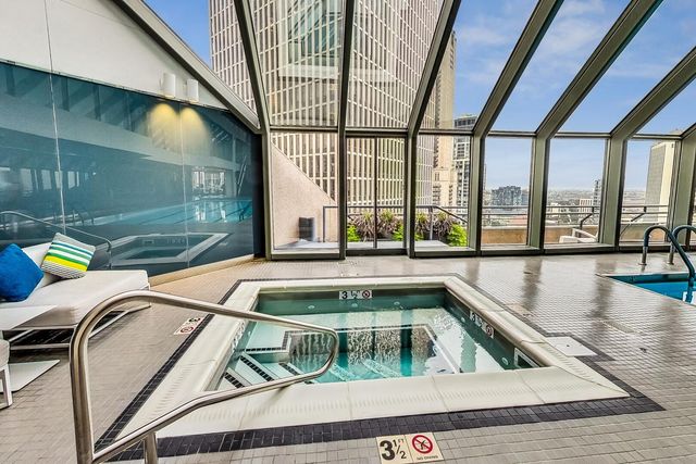 950 N Michigan Avenue 3103, Chicago, IL 60611