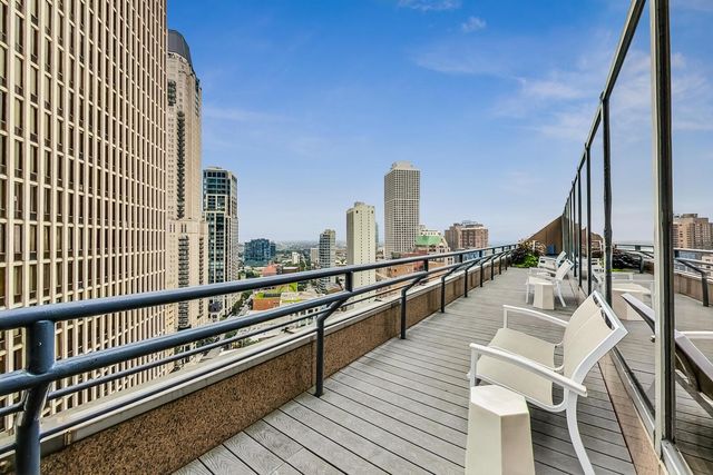 950 N Michigan Avenue 3103, Chicago, IL 60611