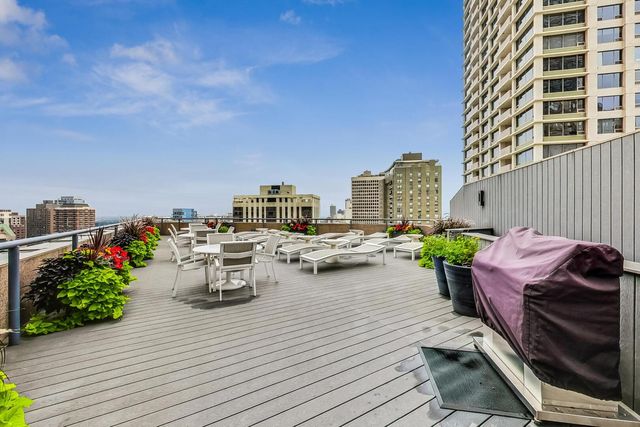 950 N Michigan Avenue 3103, Chicago, IL 60611