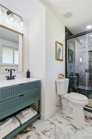 16 Stoney View Lane, St Louis, MO 63146