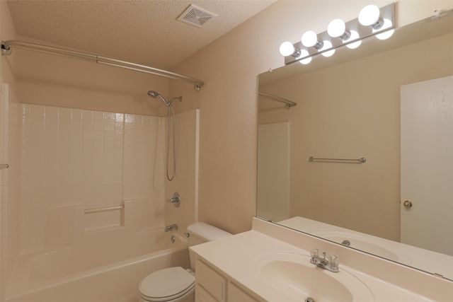 1807 Bertram Drive, Mansfield, TX 76063