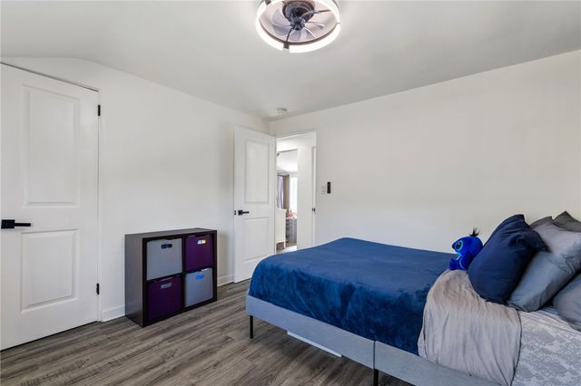 8144 Lincoln Rd, Verona, PA 15147