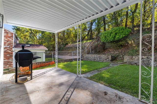 8144 Lincoln Rd, Verona, PA 15147