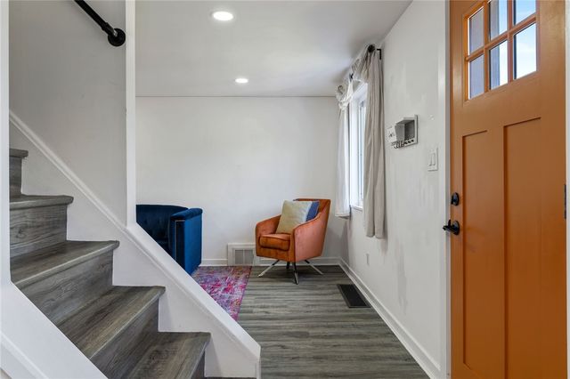 8144 Lincoln Rd, Verona, PA 15147