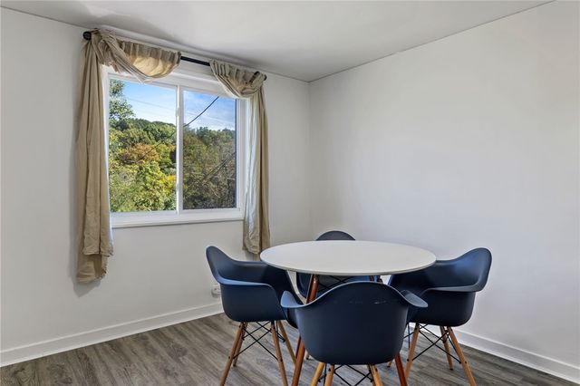 8144 Lincoln Rd, Verona, PA 15147