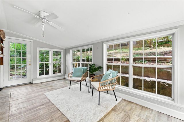 768 Kenmore Dr, Spartanburg, SC 29303