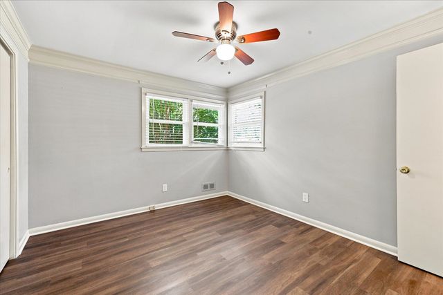 768 Kenmore Dr, Spartanburg, SC 29303