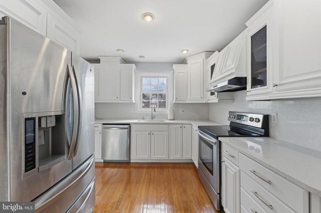 3911 SHELLEY LN, Annandale, VA 22003