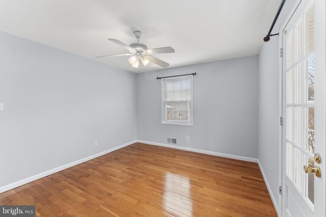 3911 SHELLEY LN, Annandale, VA 22003