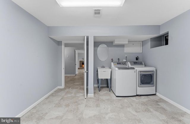 3911 SHELLEY LN, Annandale, VA 22003