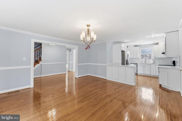 3911 SHELLEY LN, Annandale, VA 22003