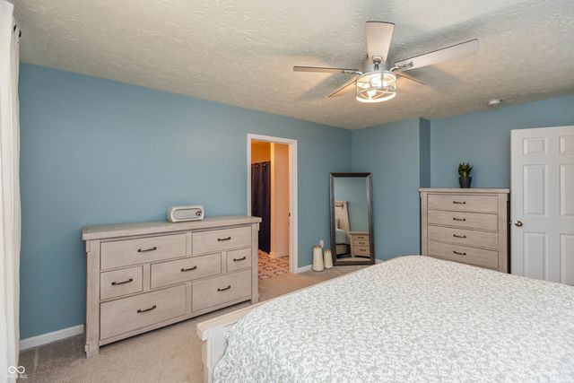 8842 Benjamin Lane, Avon, IN 46123