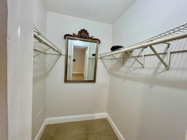 601 NE 29th Drive 4, Wilton Manors, FL 33334