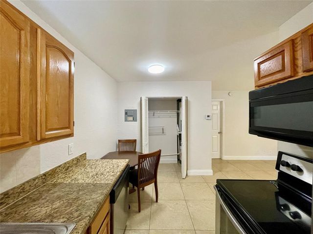 601 NE 29th Drive 4, Wilton Manors, FL 33334