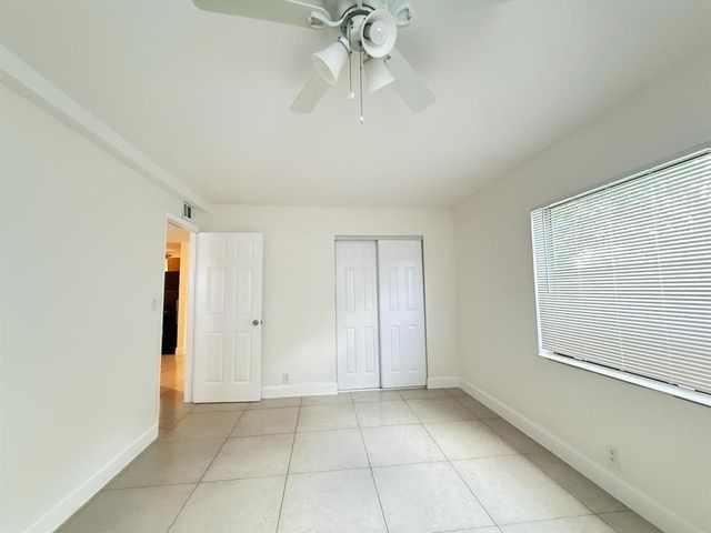 601 NE 29th Drive 4, Wilton Manors, FL 33334