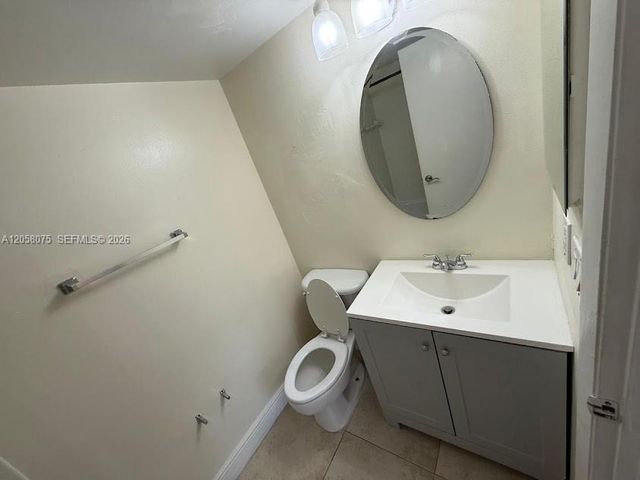 5612 Rock Island Rd 156, Tamarac, FL 33319