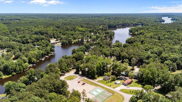 818 Sagamore Drive, Louisburg, NC 27549