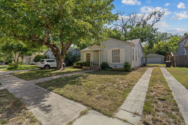 2725 Wayside Avenue, Fort Worth, TX 76110