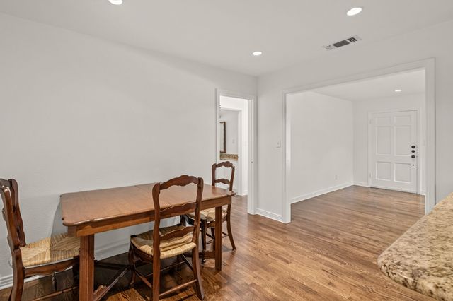 2725 Wayside Avenue, Fort Worth, TX 76110