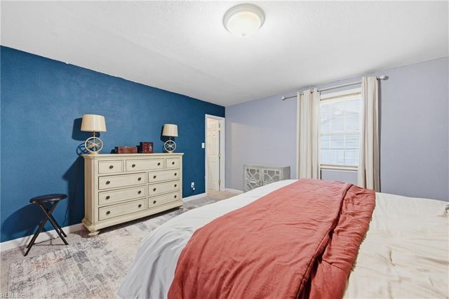 332 Catalpa AVE, Hampton, VA 23661