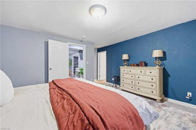 332 Catalpa AVE, Hampton, VA 23661