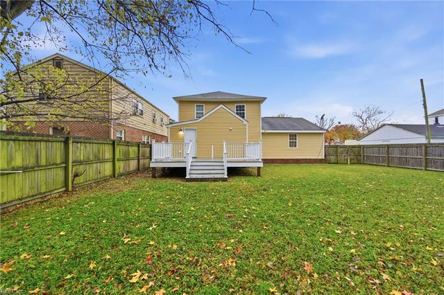 332 Catalpa AVE, Hampton, VA 23661