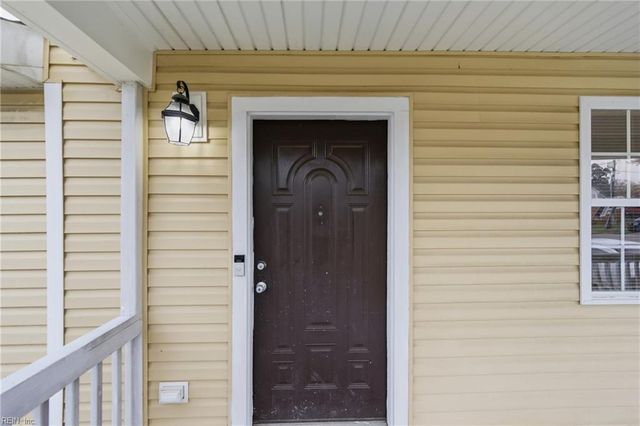 332 Catalpa AVE, Hampton, VA 23661