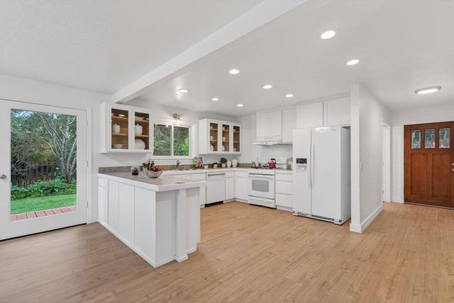 1455 Fern Flat Road, Aptos, CA 95003