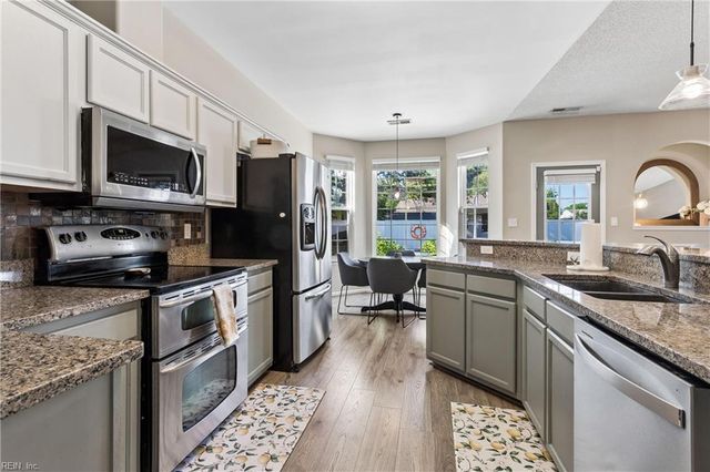 800 Andrews XING, Smithfield, VA 23430
