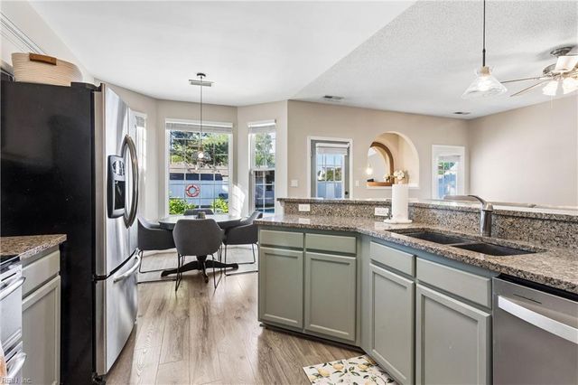 800 Andrews XING, Smithfield, VA 23430