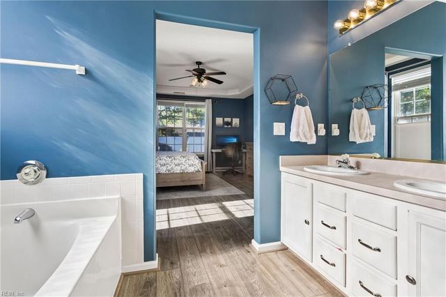 800 Andrews XING, Smithfield, VA 23430